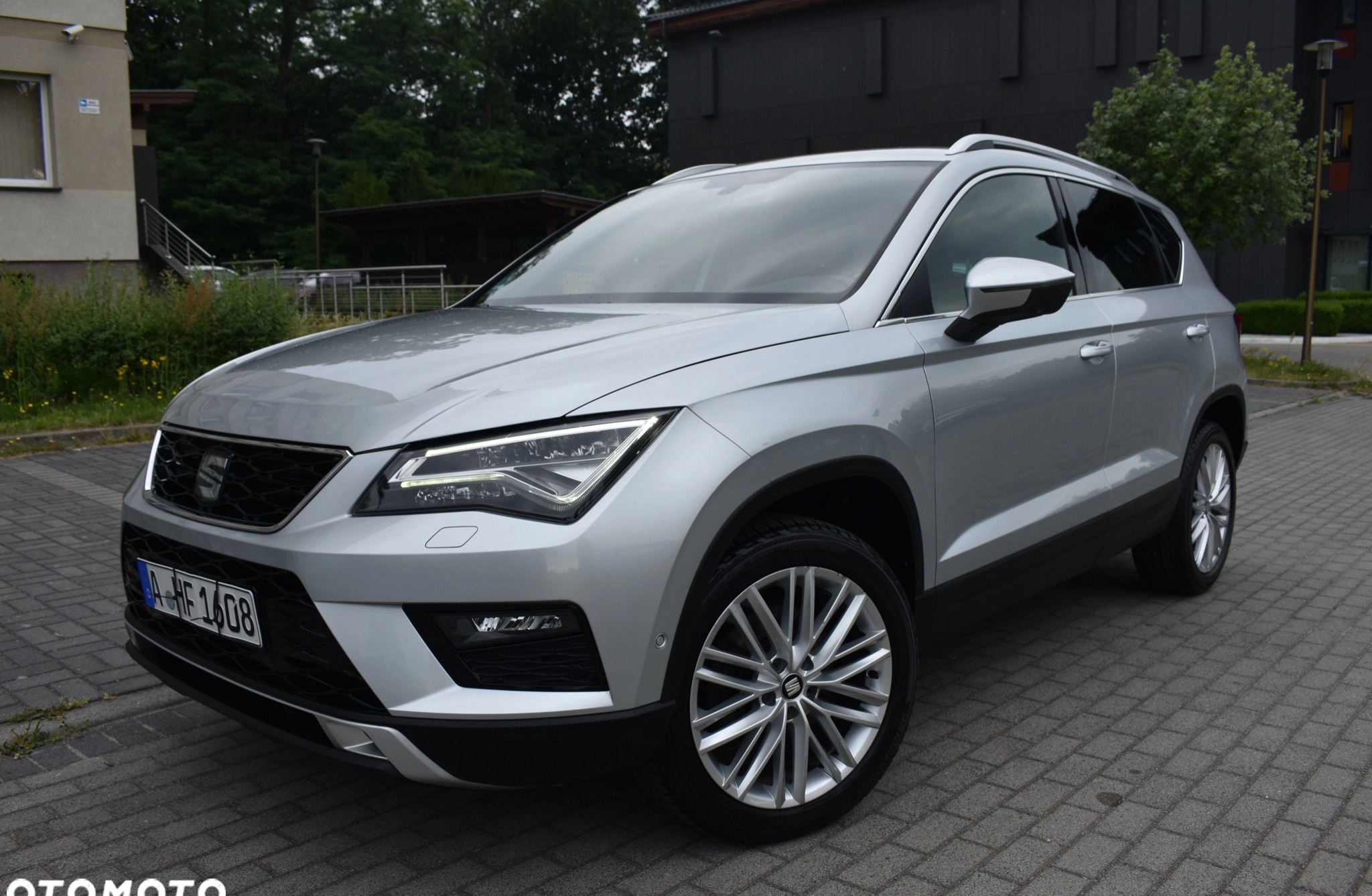 Seat Ateca cena 83900 przebieg: 86000, rok produkcji 2018 z Czerniejewo małe 781